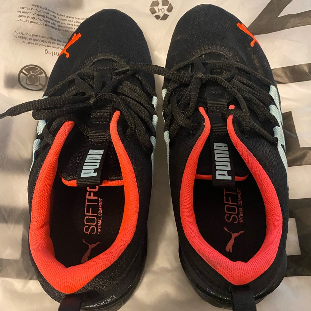 Women’s sneakers. Worn 1x.